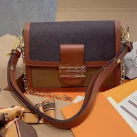 Lüks tasarımcı kadın klasik zarf inek derisi çapraz çantalar omuz çantası ziyafetli alışveriş düğün eğlence paketi satchel cüzdan çantası 25/17/8cm