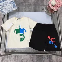 kid sets New toddler clothe kids designer set baby clothes 1-15 ages girl boy t shirt luxury summer children shorts Sleeve With letter Crown design