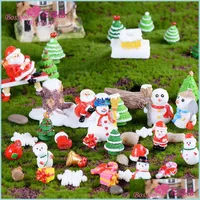 Christmas Decorations Resin Crafts Santa Crutch Gift Garden Decoration Ornament Miniature Plant Micro Landscape Bonsai Figurines Diy Dhs03