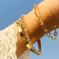 Pulsera inicial Torque de oro Personalizado Bangle Bangle Multicapa Temperamento de moda de Hollow Out DiamondsBracelet One Word Link Chain Love Designer Watches