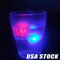 LED Ice Cubes Licht water-geactiveerde flits Lumineuze kubuslichten gloeiende inductie Bruiloft Verjaardagsbars Drink Decor Nighting Lampen 960Pack/Lot