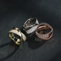 حلقات أزياء الأزياء الفاخرة سلسلة 18K Diamonds X Ring Ring كلاسيكية مصمم الفولاذ المقاوم للصدأ مقاوم للمجوهرات أقراط الجملة مع حجم الصندوق 6-8