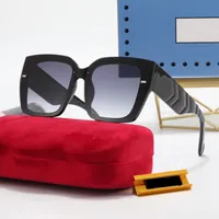 المصممون Sunglasse إطار كامل للرجال النساء النظارات Goggle في الهواء الطلق شاطئ الشمس مزيج اللون بالجملة مع صندوق