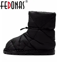 Boots FEDONAS Ins Women Ankle Boots Snow Boots Winter Warm Wool Insole Snow Boots Female Fashion Short Shoes Woman Platforms Boots 230202