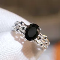 Cluster anneaux huitan noirs en pierre bancaire mode trois rangées pour la danse des accessoires de fête correspond à la robe noire cadeau en gros lots en vrac g230202