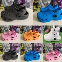 Çocuklar flip flop terlik tasarımcısı Toddlers Croc sandalet delik takma tıkanma tıkacı kızlar kızlar plaj ayakkabıları bebekler bebek gündelik yaz gençlik çocukları