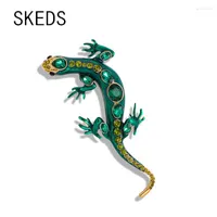 Brooches SKEDS Vintage Lizard Enamel Brooch For Women's Clothing Coat Fashion Crystal Animal Solid Color Pins Badges Suit Buckle