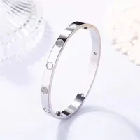 Braccialetti diamanti adorano braccialetti designer per donne bracciale di lusso cerchio non aggiustabile alla moda alla moda semplice designer vintage designer braccialena da uomo braccialetto