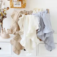 Blankets Swaddling Muslin Swaddle Crinkle Cotton Gauze Ruffle Baby Burp Cloths Throw Diapers Babi Bath Towel 230204