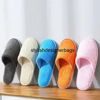 Slippers 5 paren winter slippers mannen vrouwen hotel wegwerpglaasjes huisreizen sandalen gastvrijheid schoeisel één maat te koop 0216v23