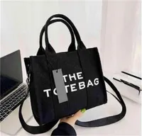 2022 Marc The Tote Bag Famous Designer Cool Practical Large Capacity Shoulder Handbag Women Great Coin Purse Crossbody Casual Square Canvas Wallet www
