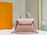 M21088 Designer Lockme Ever Mini Shoulder Bags Super Soft Real Leather Crossbody Bag Women Totes Handbag Purse