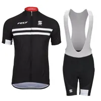 Rennsets fühlten 2023 Männer Sommer Kurzarm Set Cycling Jersey Bekleidung atmungsaktives Maillot Team Fahrradkleidung Polyester