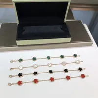 Charm Bracelets Brand Plated 18K Gold Bracelet Women Red Agate Flower Design Men Wedding Jewelry Gifts Set S925 Silver Earrings Necklace 230207