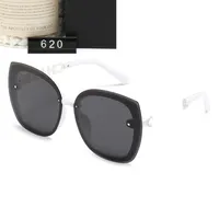 Brand Designer Designer Occhiali da sole per donne occhiali da sole polarizzati da sole Sun occhiali da sole Uv400 di alta qualit￠ con scatola 620