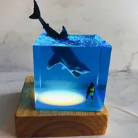 3D LED LEG LIGHT SHARK DIVER DIVORY GOIDTY GIDTY FOR BEAD Room Room Decor