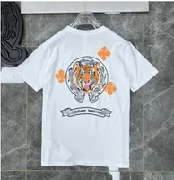 Classic Men's Heart Luxury t Shirt Ch Brand Tops Tees Men Women Sanskrit Letter Chromes Sweatshirts Short Sleeve Horseshoe Designer Couple 4 4GZD