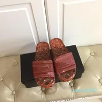 Excellent Women Slippers Designer Buty Damskie Leather rubber sandals Sexy Luxury Slides Summer Mujer Soft Fashion shoes size 35-42