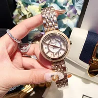 Montre-bracelets Fashion Femmes Regardez Bracelet Rose Glod Glod Clock Ladies Quartz Style Dimini montre