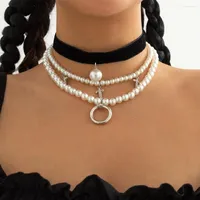 Ketten 3pcs/Set Goth Crystal Dolch Anhänger Halskette für Frauen Imitation Perlen Perlen Choker Set Halloween Mode Schmuck