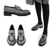 Üçgen Logo Kristal Düzenli Satin Kristal Deri Loafers Günlük Ayakkabılar Bayanlar Kısa Botlar Siyah Ayakkabı Artırma Platformu Spor Sabahları Boyutu 35-42