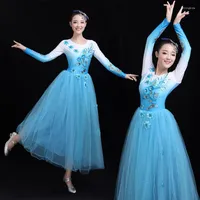 Bühnenbekleidung H2609 Frauen Tanzkleid weibliche chinesische Volksquadratische professionelle Performance Kostüme Tänzer Übung Langarm Kleider