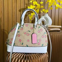 새로운 럭셔리 디자이너 가방 C- 글터 가방 핑크 체리 프린트 쉘 가방 여성 가죽 지갑 핸드백 여성 패션 크로스 바디 가방 클래식 브라운 핸드백 230207