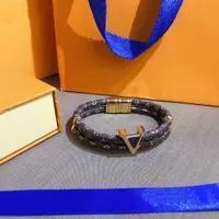 Groothandel Modearmbanden Women Bangle Designer Lucky Letter Sieraden Faux Leather 18K Gold vergulde roestvrijstalen armband Dames Huwelijksgeschenken S265