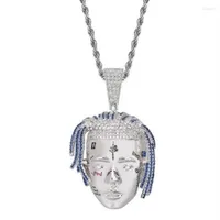 Pendant Necklaces Fashion Personality Blue Hair Human-Shaped Face Necklace For Men Hip Hop Punk Trend Jewelry Gift275o