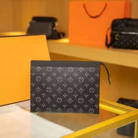 Luxurys designers 2023 Presbyopic Man Hand Bag Lady Alar Purse med högkvalitativa unisex kvinnor män koppling väskor handväskor handväska