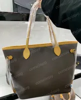 Mode große Fraueneinkaufstasche mit kleinen Kupplungsoxid -Leder -Designer Handtaschen Echte Leder -Cross -Body -Umhängetaschen Initialen Stempel Großhandel Preis