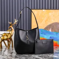 Small Le 5 A 7 yslity Bag Luxurys 디자이너 여성의 Cassander Hobo 브러시 크로스 바디 정품 가죽 남성 지갑 지갑 지갑 토트 핸드백 어깨 클러치 편지 로고 가방