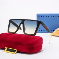 正方形のサングラス高級サングラスデザイナーファッション特大のメガネ女性アイウェアの薄い脚偏光太陽ガルセスUV400ガファーソルシェード7カラー
