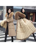 Trench feminina Coats Parka Mulheres Quilted Liner Destacável Grande Pele Superar Down Coat Retive Korean Style Tight Midn Length 8612QC