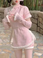 Kvinnors träningsdräkter koreanska kawaii lolita korta set kvinnor snörning söt ull qipao bubble shorts passar kvinnlig 2023 elegant rosa