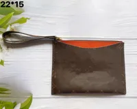 Luxury Designer Womens Wristlet Phone Bags Mini Pochette Accessoires Key Pouches Cle Zipped Coin Purse Daily Handbag Wrist Wallet