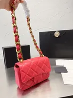 23 Bolsas femininas Big Chain Bag Bottegas Bolsas de ombro de moda Moda Satchels Leather Hobo Bolsa Crossbody Messenger Luxury Designer Boletes Envelope carteira