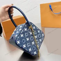 23 Femmes Luxurys Designers Classic Totes Sacs Pochette Handbag Denim Imprent Fleurs Docuable Messenger Sac Messager Messenger Portelettes Pouchettes