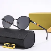 검은 프레임 선글라스 패션 패션 여성용 고급 디자이너 선글라스 양극화 된 태양 안경 둥근 안경 레트로 여행 선글래스 goggle gafas de sol shades