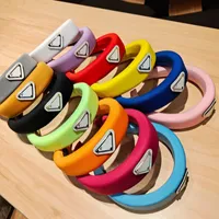 Fashion Luxury Triangle Tag Bands Mulheres letra de fita de cabe￧a para a cabe￧a Party Party Outdoor Sports BFF Gifts Sports Sports Jewelry