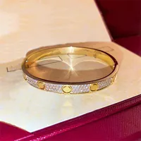 Diseñador Joyería Amor Pulsera de oro Brazalete chapado FAHSION 316L Joyería de acero inoxidable Compromiso de la boda Aniversario de la boda Pulseras de diamantes