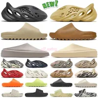 Sandalias de diseñador Hombres Sport Sport Pure Color Pan Slide Slippers Mens Espuma de espuma para mujeres Sandalias Slideras