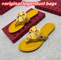 Luxurys Women Sandals Designer Slippers Women&#039;s Flip Flops Casual Slides Floral Brocade Genuine Leather Hollow Out Lady Shoes Beach Sandal Without Box