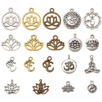 Colliers pendants pandahall 95pcs / boîte de style tibétain Pendants pour les bijoux faisant des formes mixtes de bricolage couleur 22x19x3 mm: 2 mm