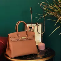 Minimalistyczna moda klasyczna Weekend bagażowa torba crossbody Birkin Scarf Torba Top Rejon retro skórzana męska Tote z luksusowym projektantem Tote