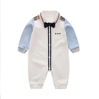 Yierying Baby Casual Romper Boy Gentleman Style onesie voor herfst baby jumpsuit 100% katoen LJ202023326RR