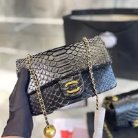 2023 Brands de luxe Designer Sacs d'épaule en cuir en cuir sac à main de style carré