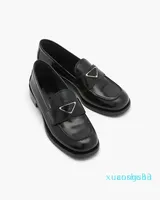 Marcas de lujo zapato casual para mujeres mocasines pisos bajos tacones cepillados de cuero genuino zapatos de centavo negro al aire libre