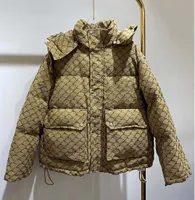 メンズ冬の膨らむジャケットレディースフルプリントダウンコートマンロングスタイルパーカジャケット2022トレンディフード付きコートユニセックス刺繍パターンアウターウェミ服s-l