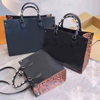 Totes womens Fashion bag High quality Match Leopard Print Large Capacity Shopping Bags Leather Messenger Tote Casual Plain Patchwork Handbag 2022